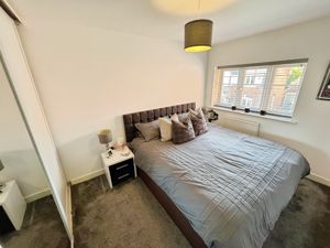 Bedroom - click for photo gallery